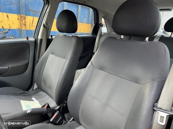 Para Peças Opel Corsa C (X01) - 10