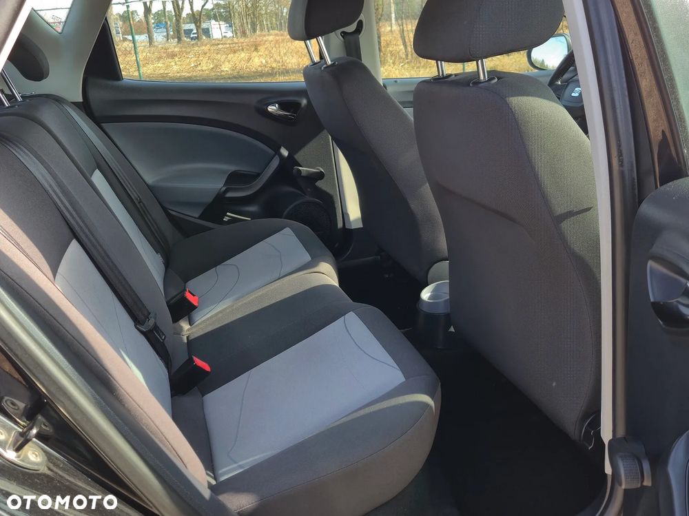 Seat Ibiza 1.4 16V Easy Life - 24