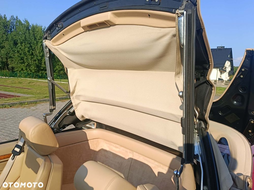 Mercedes-Benz SL 500 - 35