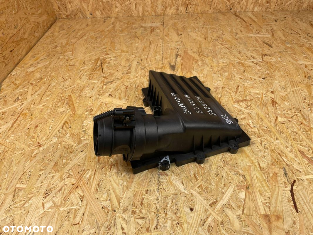 OBUDOWA FILTRA POWIETRZA GÓRNA CZĘŚĆ VW SKODA SEAT AUDI 5Q0129607AA - 3