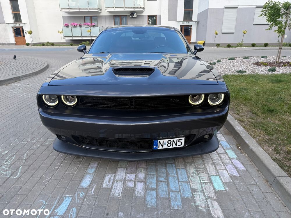 Dodge Challenger 5.7 R/T - 5