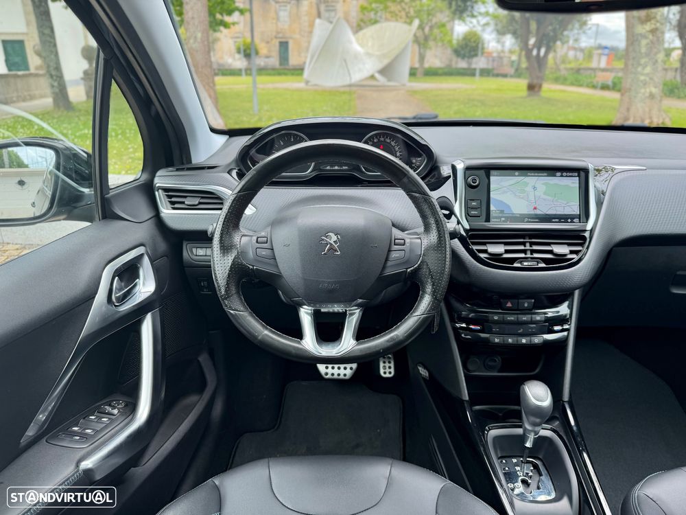 Peugeot 2008 BlueHDi FAP 120 STOP & START EAT6 Crossway - 6