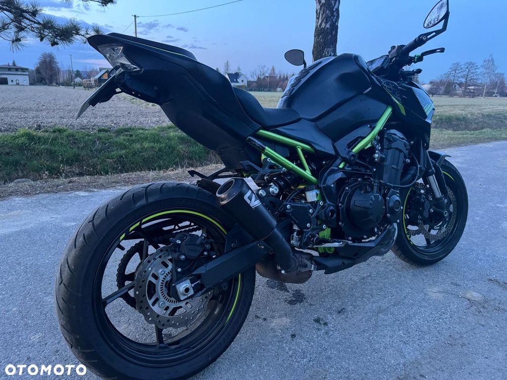 Kawasaki Z 900 - 8