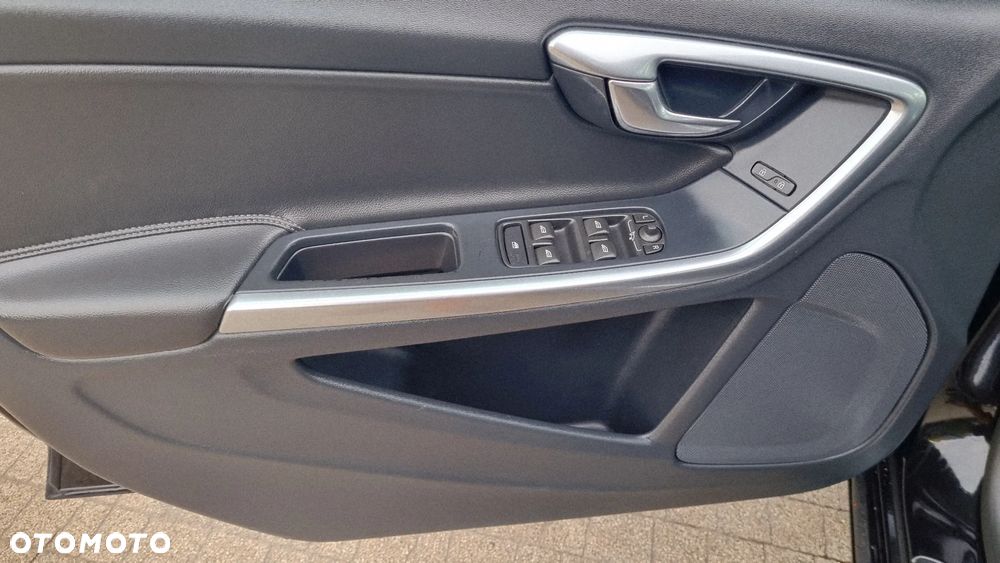 Volvo V60 D3 Geartronic Linje Business - 11