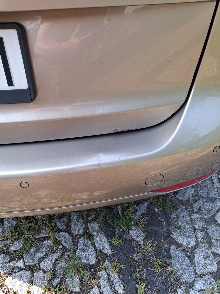Volkswagen Touran 2.0 TDI DPF Life - 12