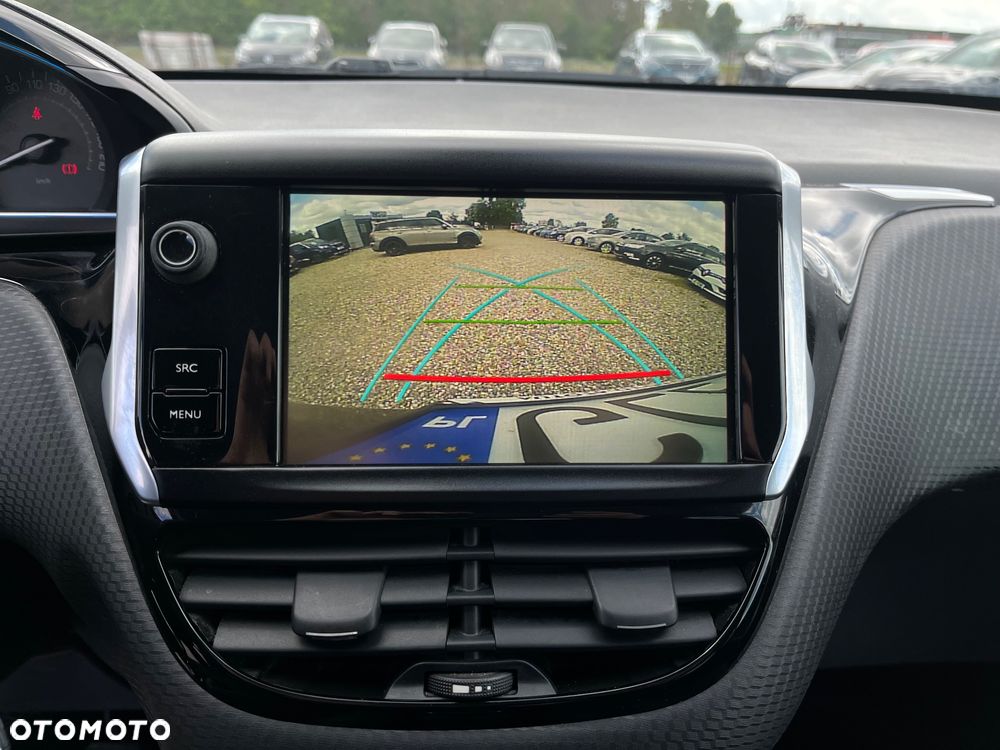Peugeot 2008 PureTech 130 Allure - 13