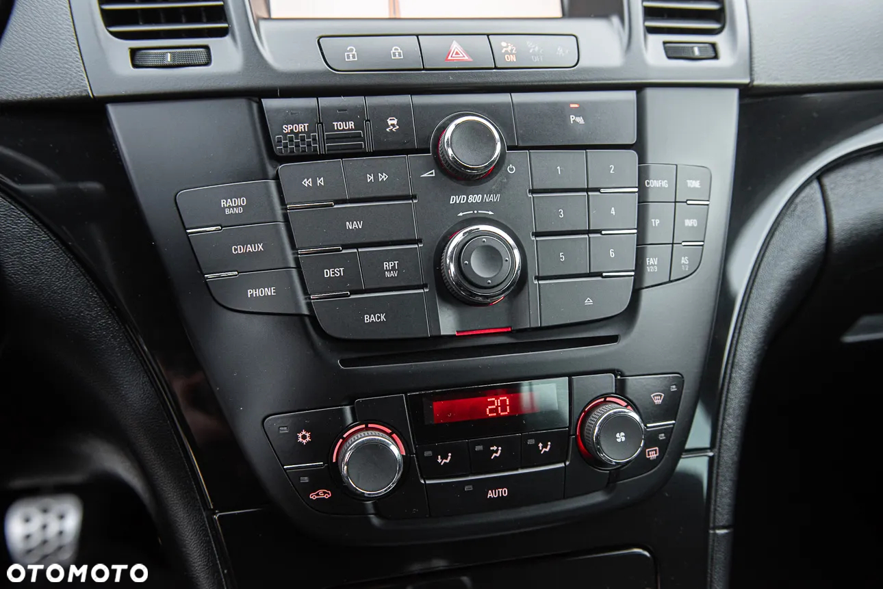 Opel Insignia 2.0 T Cosmo - 23
