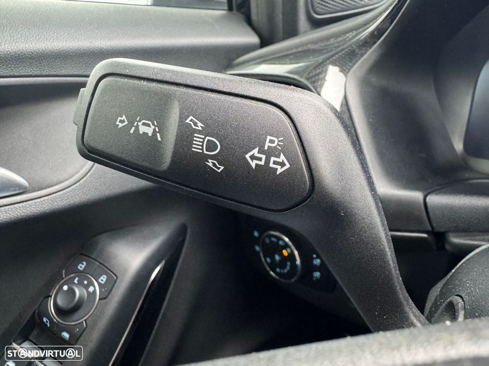 Ford Kuga 1.5 EcoBoost ST-Line - 24