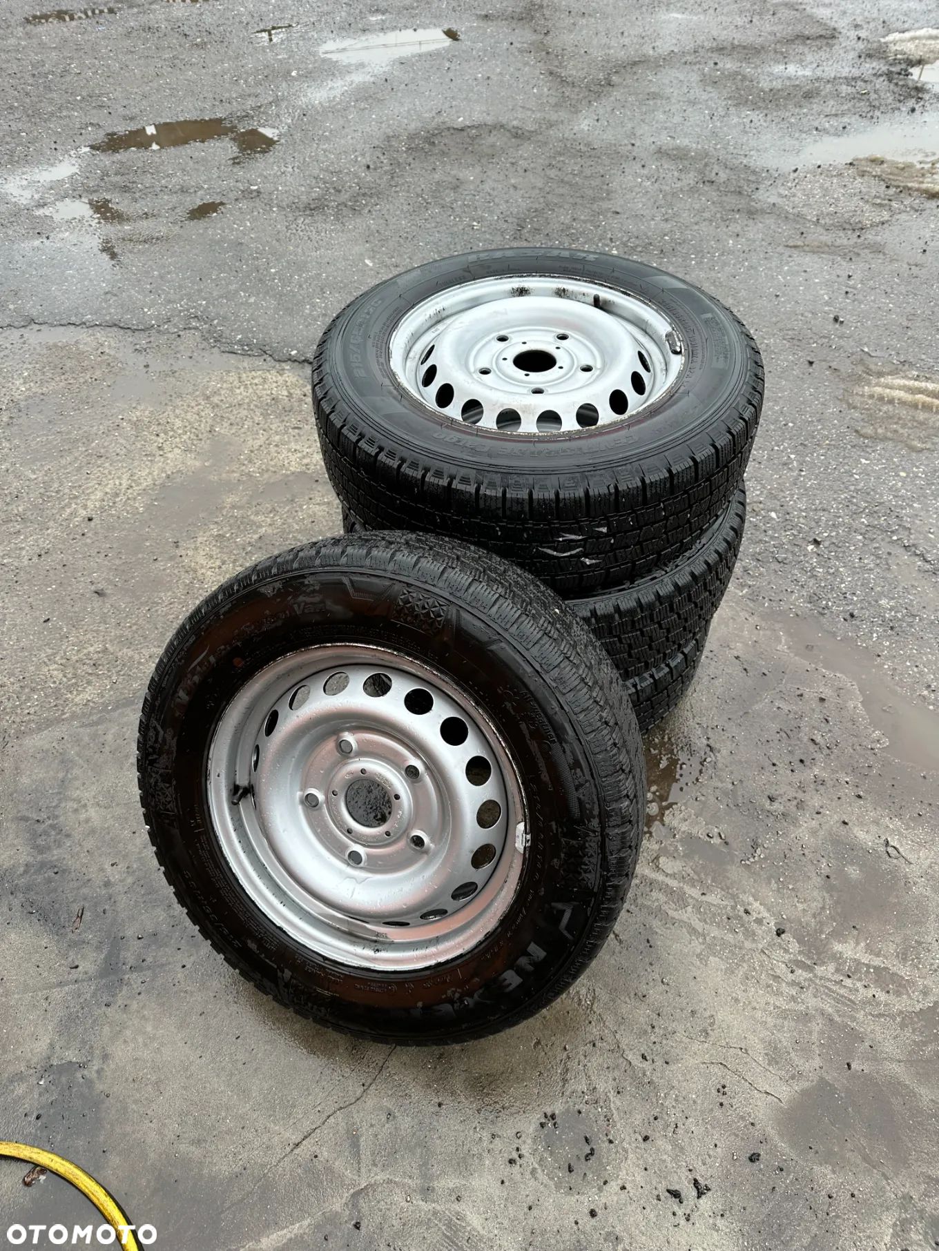 Kola Ford Transit 215/65x16c Nexen - 1
