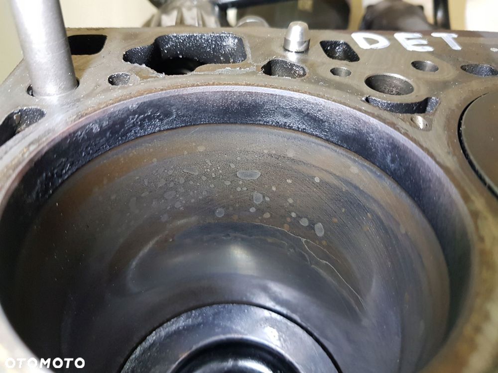 dół silnika blok vw audi seat skoda 2.0 tdi det - 12