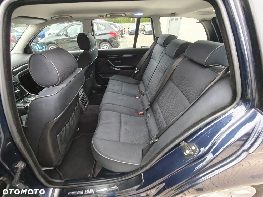 BMW Seria 5 - 24