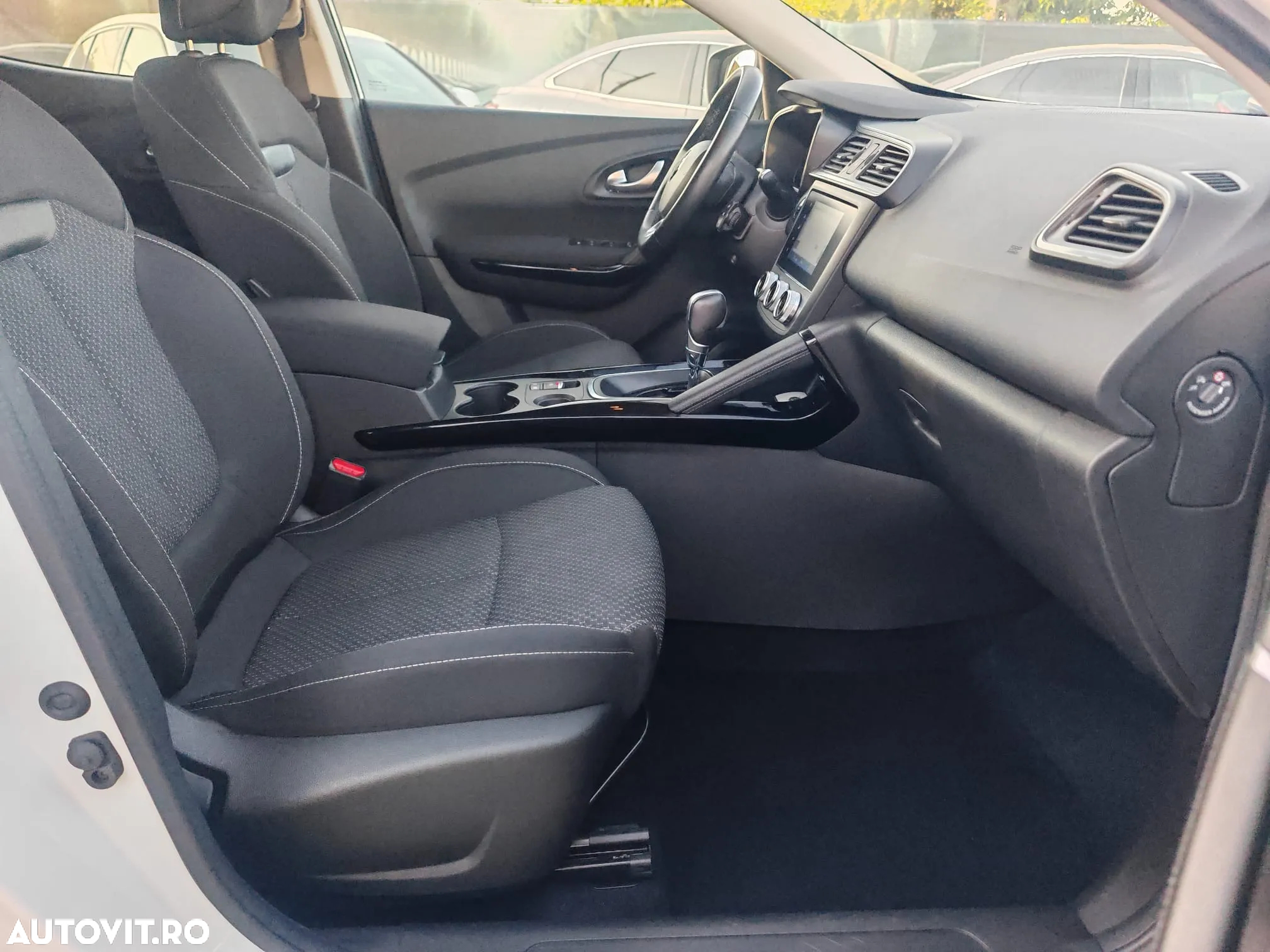 Renault Kadjar BLUE dCi 115 EDC EQUILIBRE - 5