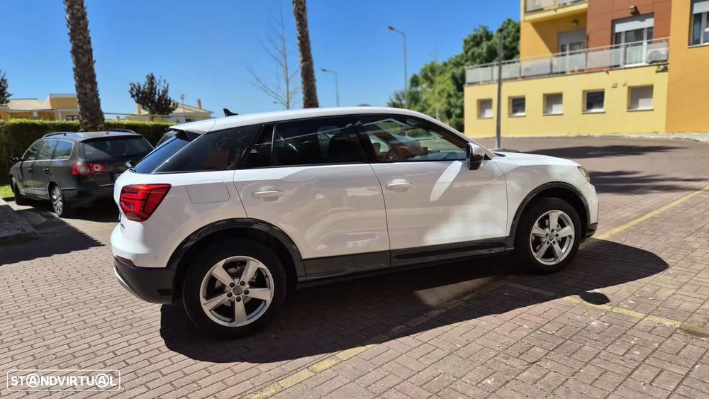 Audi Q2 30 TFSI Sport - 12