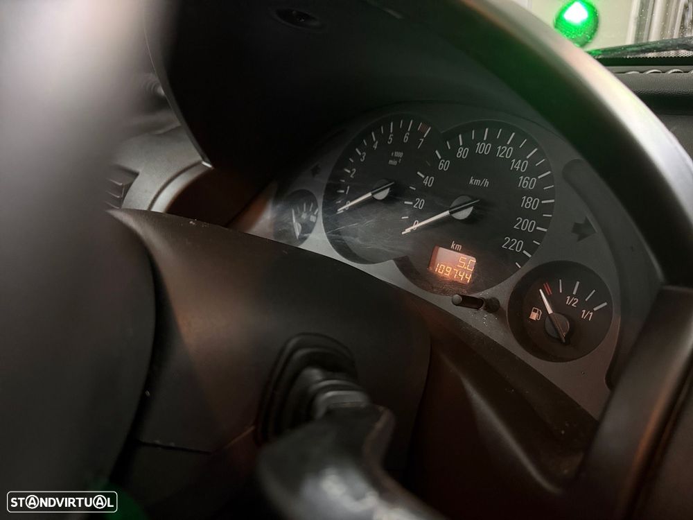 Opel Corsa 1.2 Twinport Silver Plus - 13