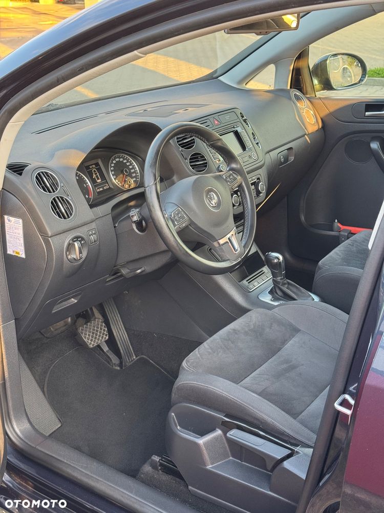 Volkswagen Golf Plus - 15