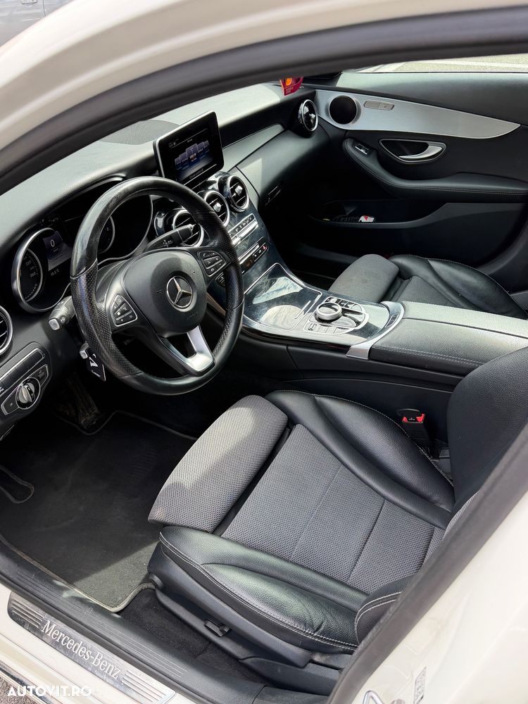 Mercedes-Benz C - 7