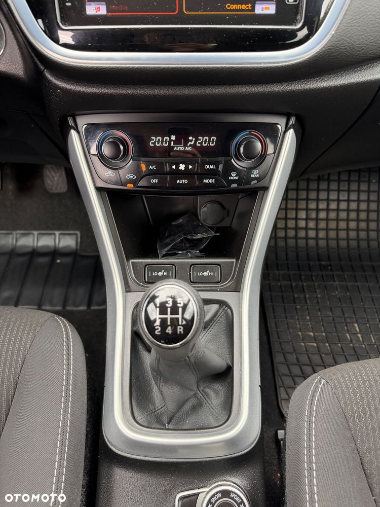 Suzuki SX4 S-Cross 1.0 T Premium 4WD - 22