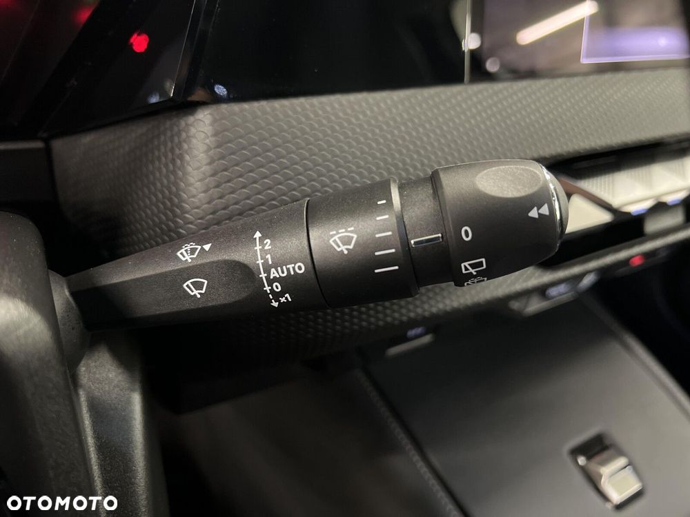 DS Automobiles DS 4 - 12