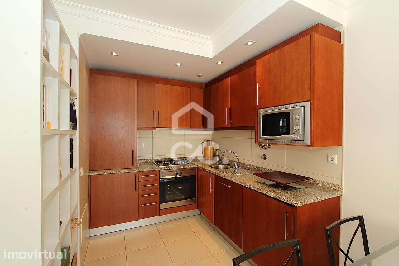 Apartamento T1 (T0+1) com VISTA MAR na primeira Linha de Praia em Arma - Grande imagem: 2/28