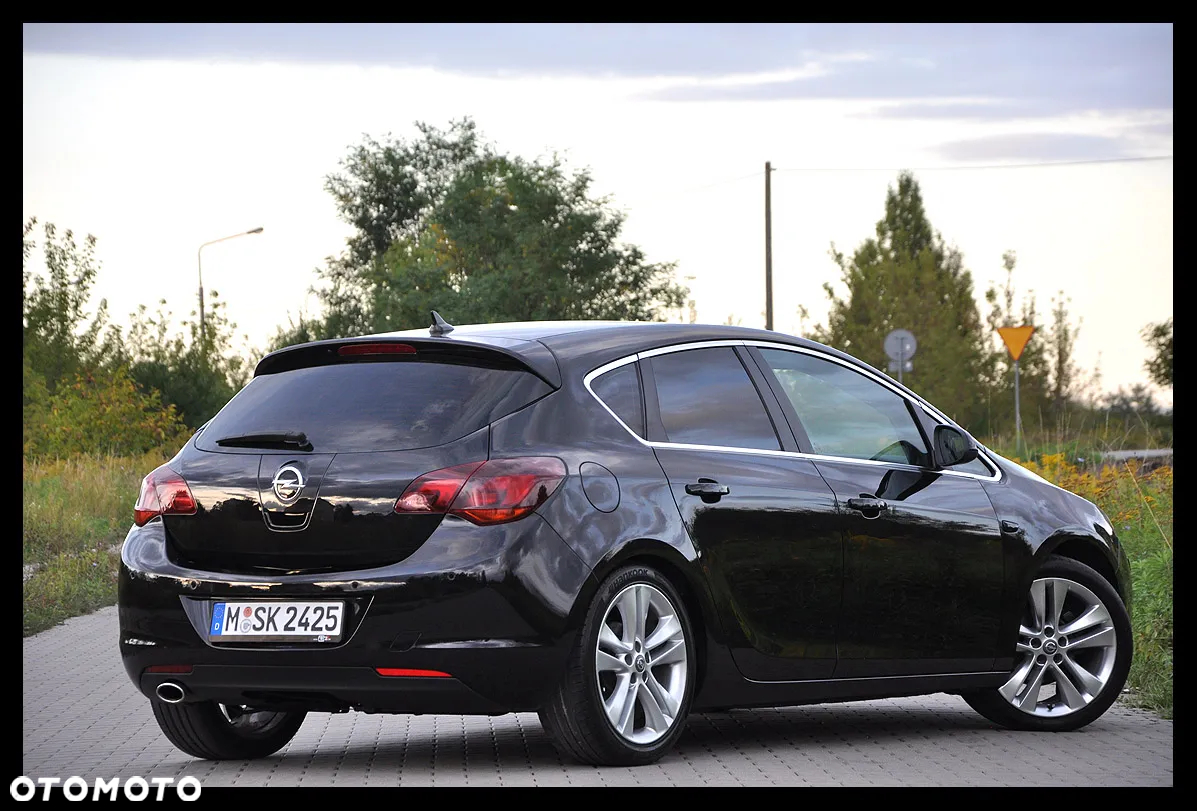 Opel Astra 1.4 Turbo Innovation - 4