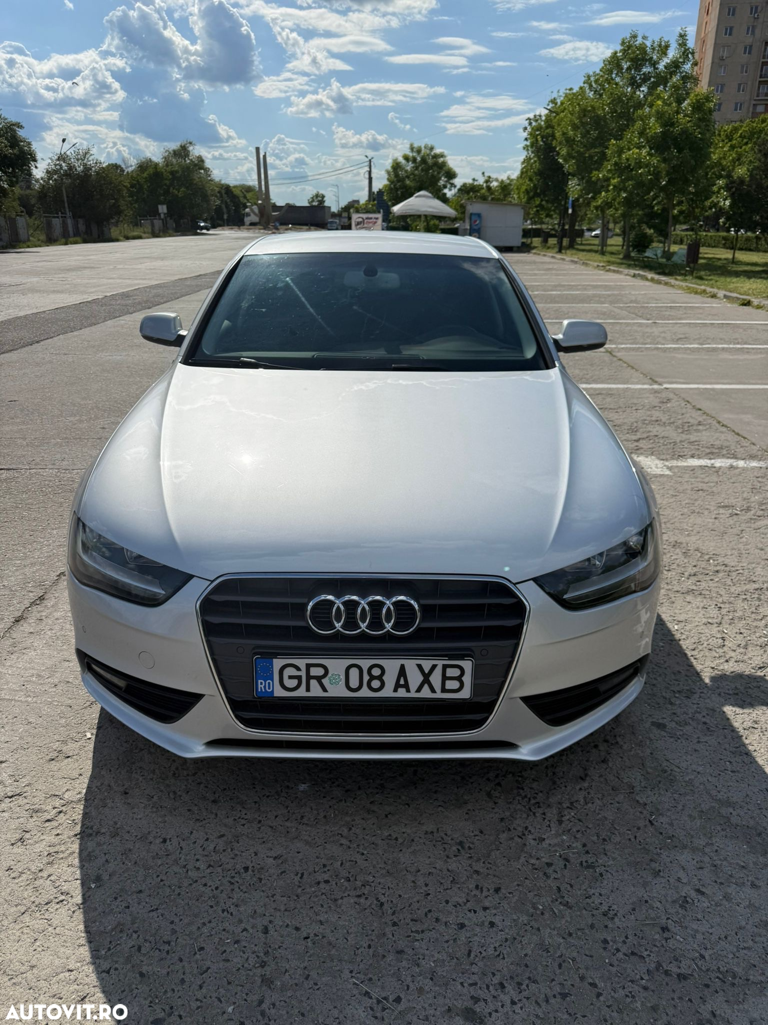 Audi A4 2.0 TDI Multitronic - 25
