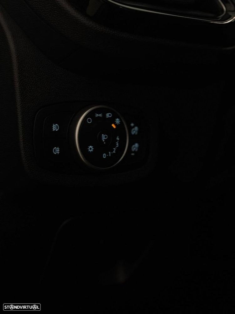 Ford Fiesta - 15