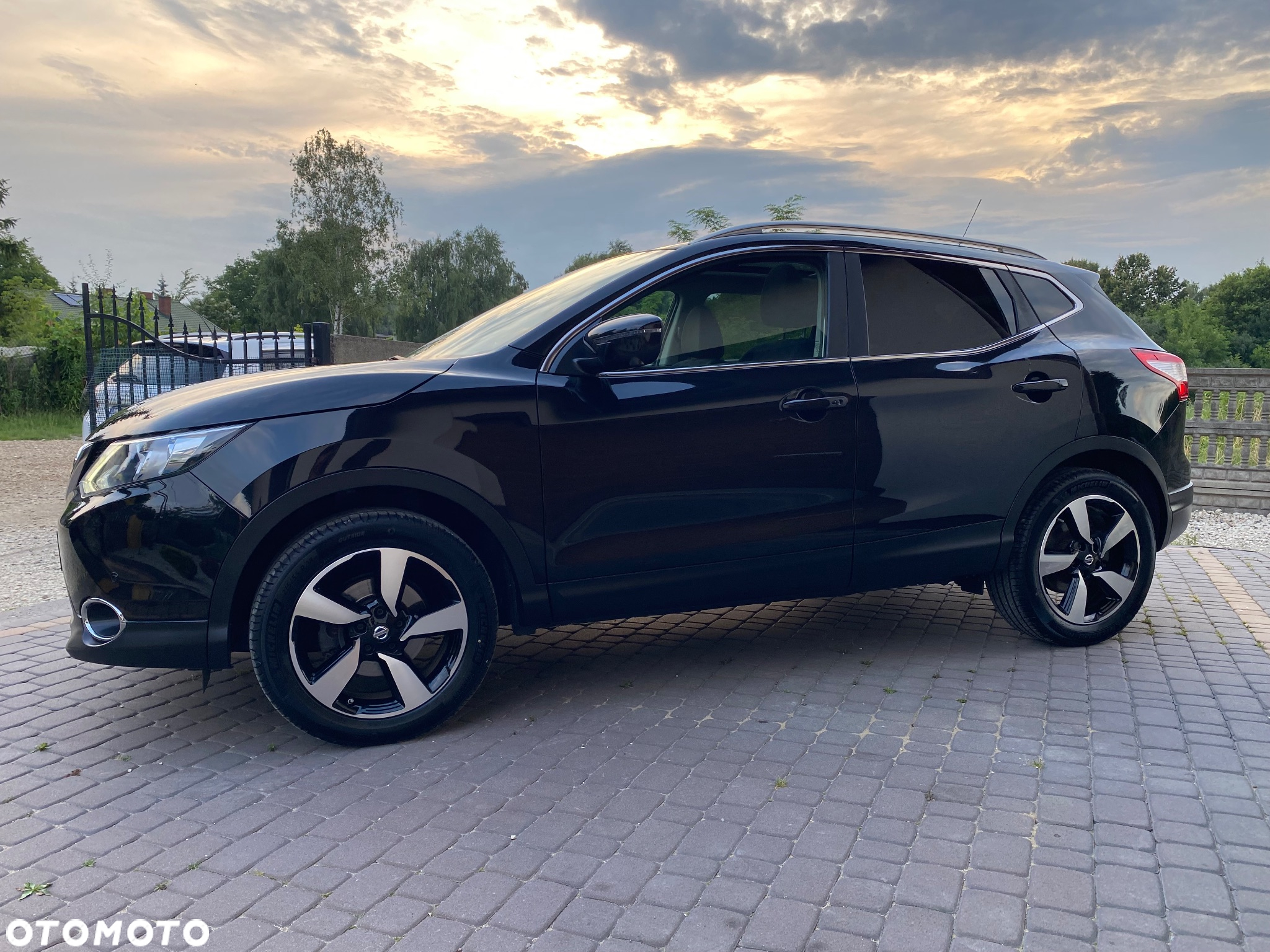 Nissan Qashqai 1.2 DIG-T Tekna - 26