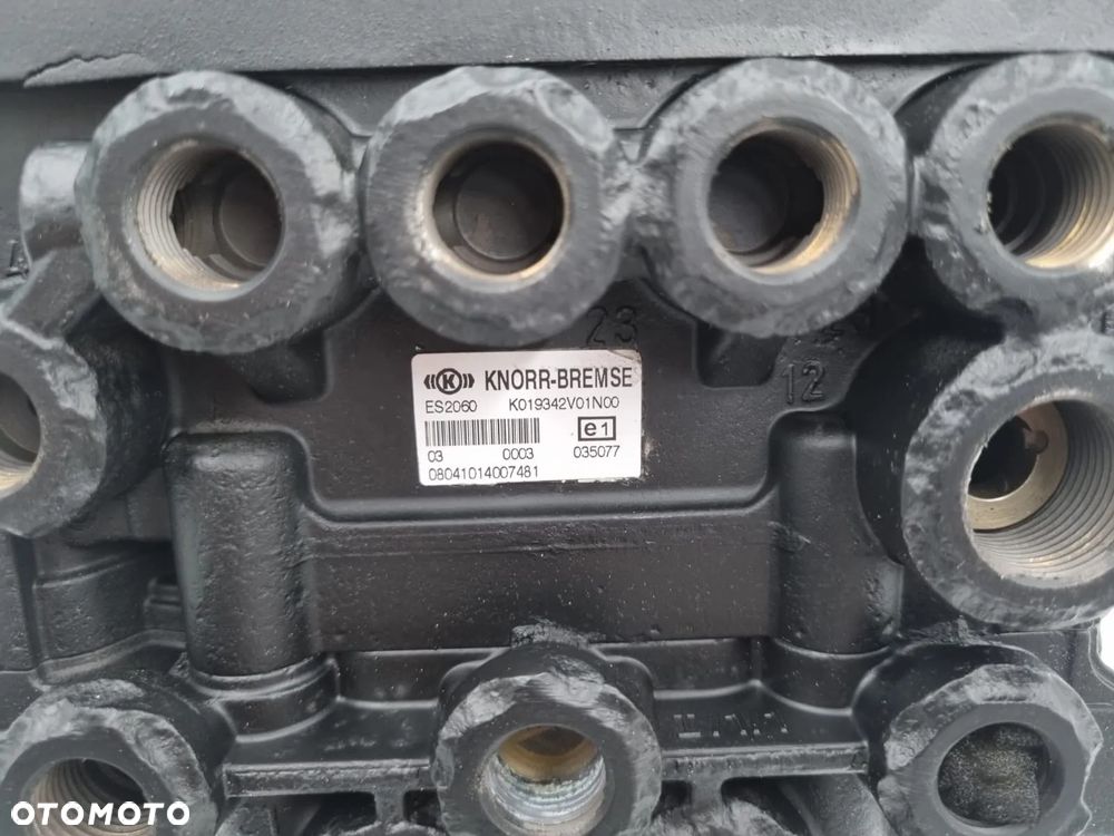 REGENEROWANY MODULATOR EBS NACZEPOWY ES2060 - 3