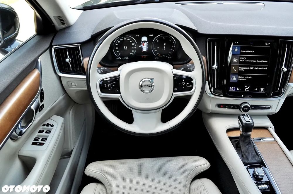 Volvo V90 D4 Geartronic Inscription - 19