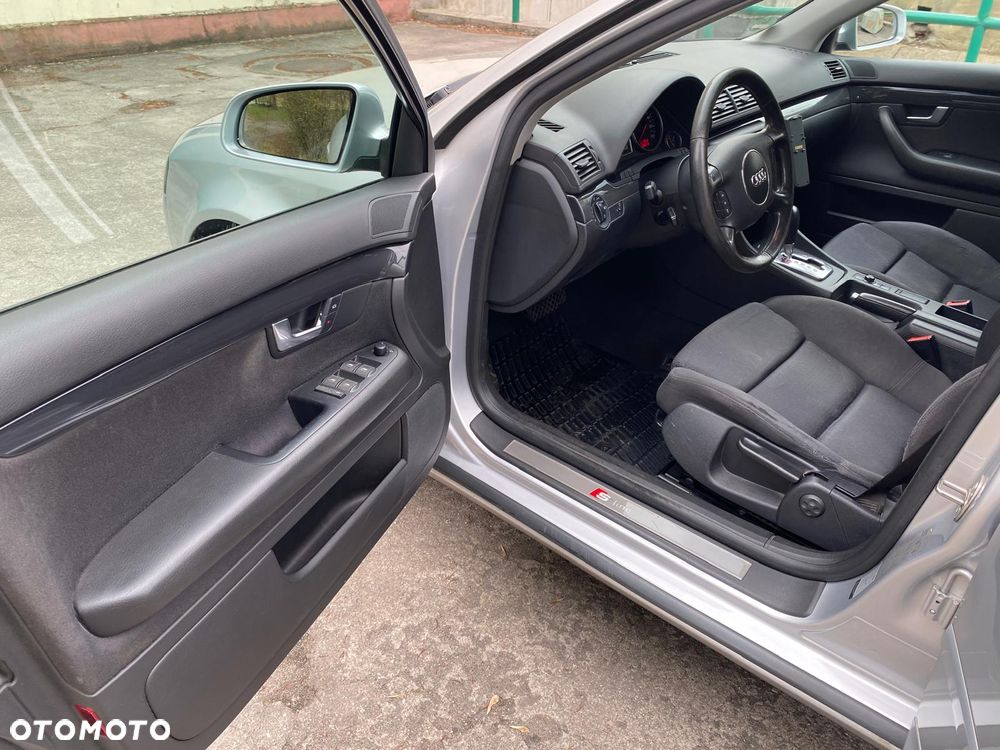 Audi A4 Avant 1.8 T multitronic - 12