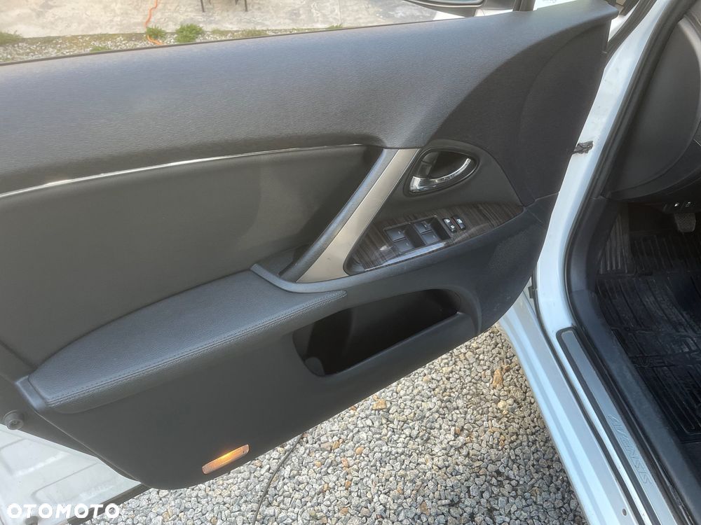 Toyota Avensis Touring Sports 1.8 Executive - 18