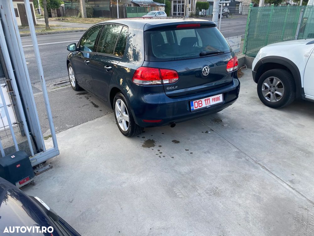 Volkswagen Golf 1.6 TDI BlueMotion Technology DPF Trendline - 4