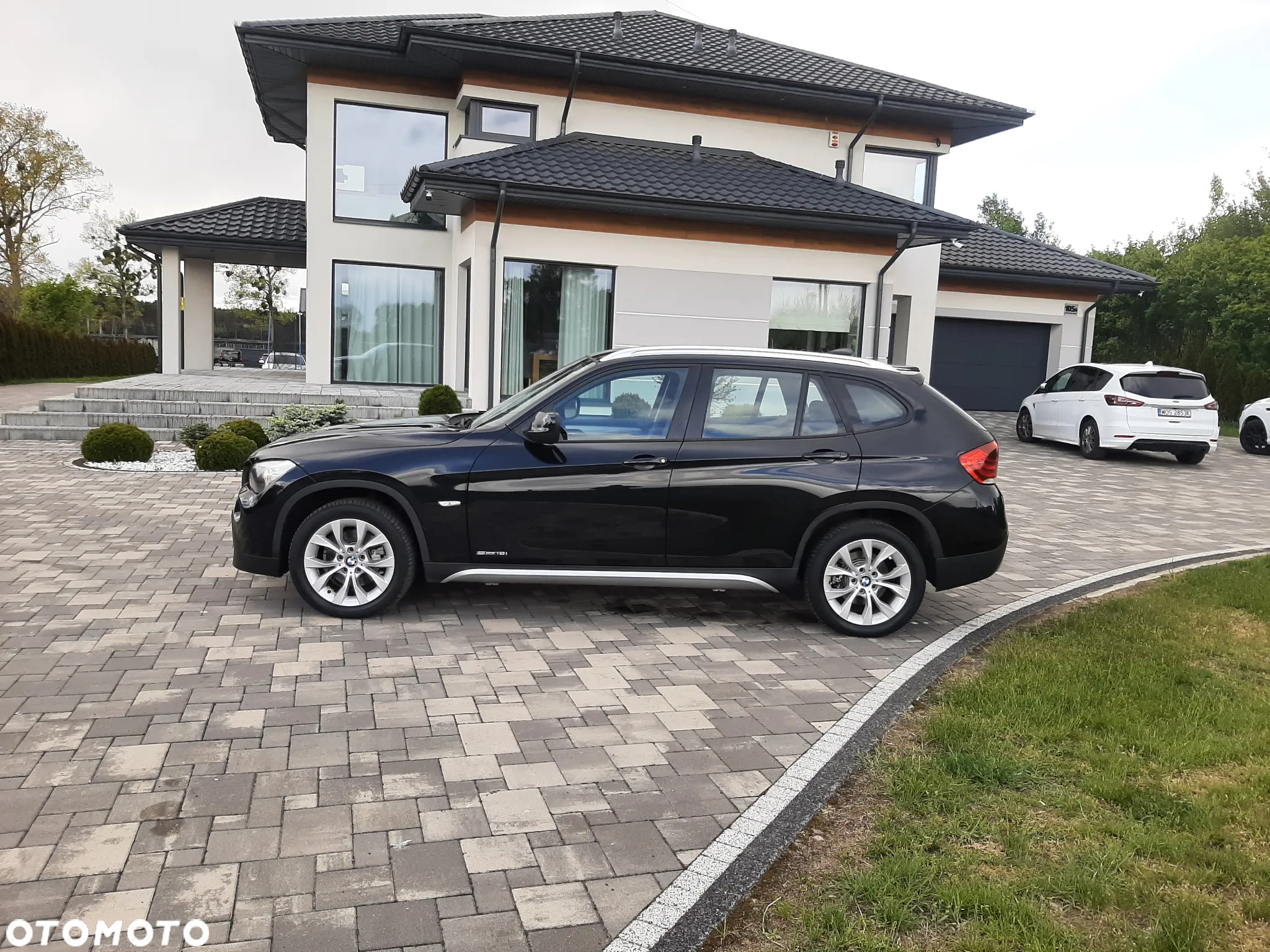 BMW X1 sDrive18i Sport Line - 12