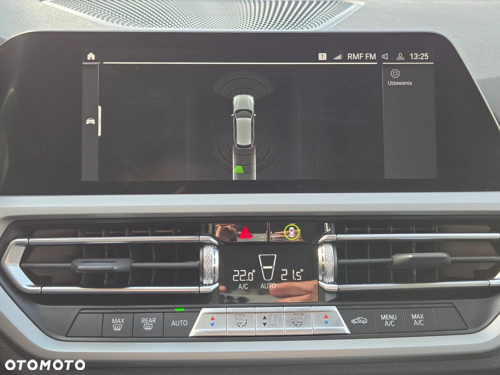 BMW Seria 3 320d xDrive Advantage - 28