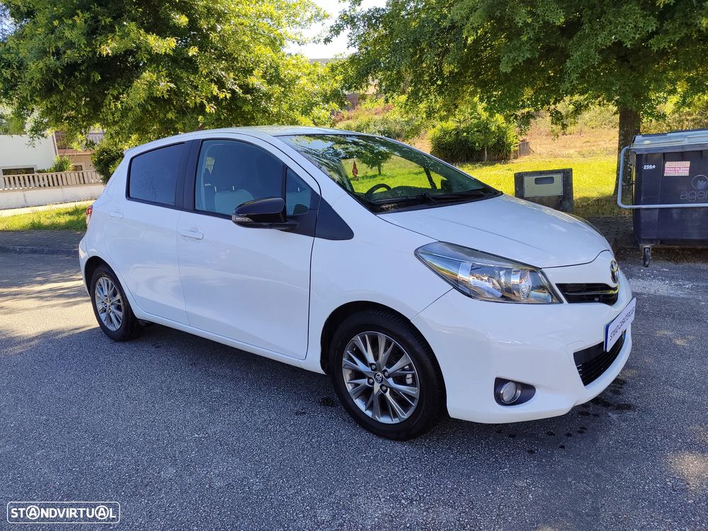 Toyota Yaris 1.4 D-4D Sport+P.Techno +Navi - 10