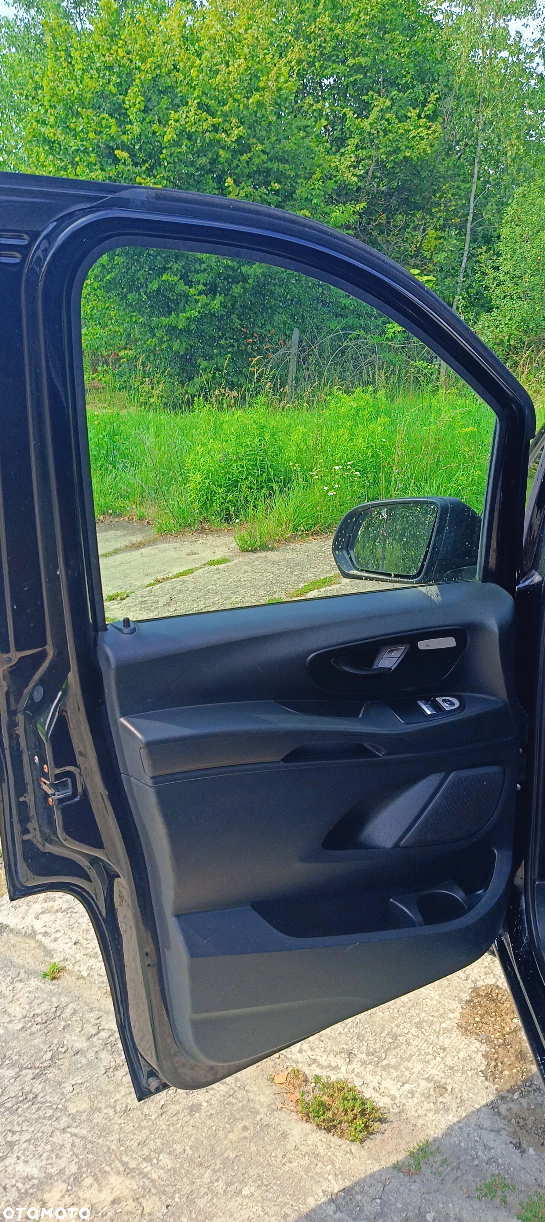Mercedes-Benz Vito Trafic Vivaro 2017 r 181000 km klima tempomat kamera - 28