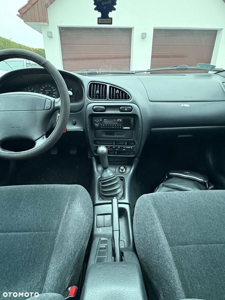 Suzuki Baleno 1.6 GLX - 17