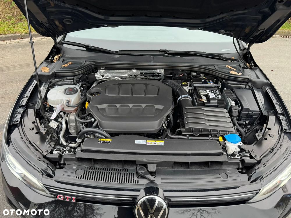 Volkswagen Golf - 12