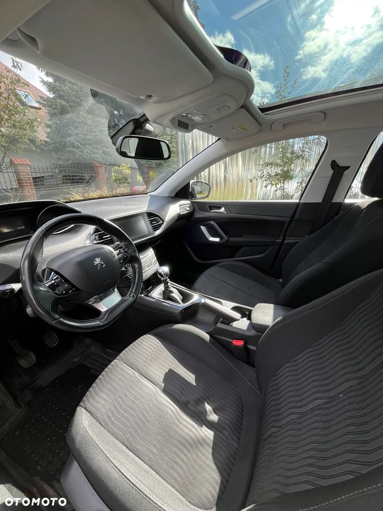 Peugeot 308 SW 1.2 PureTech Active S&S - 14