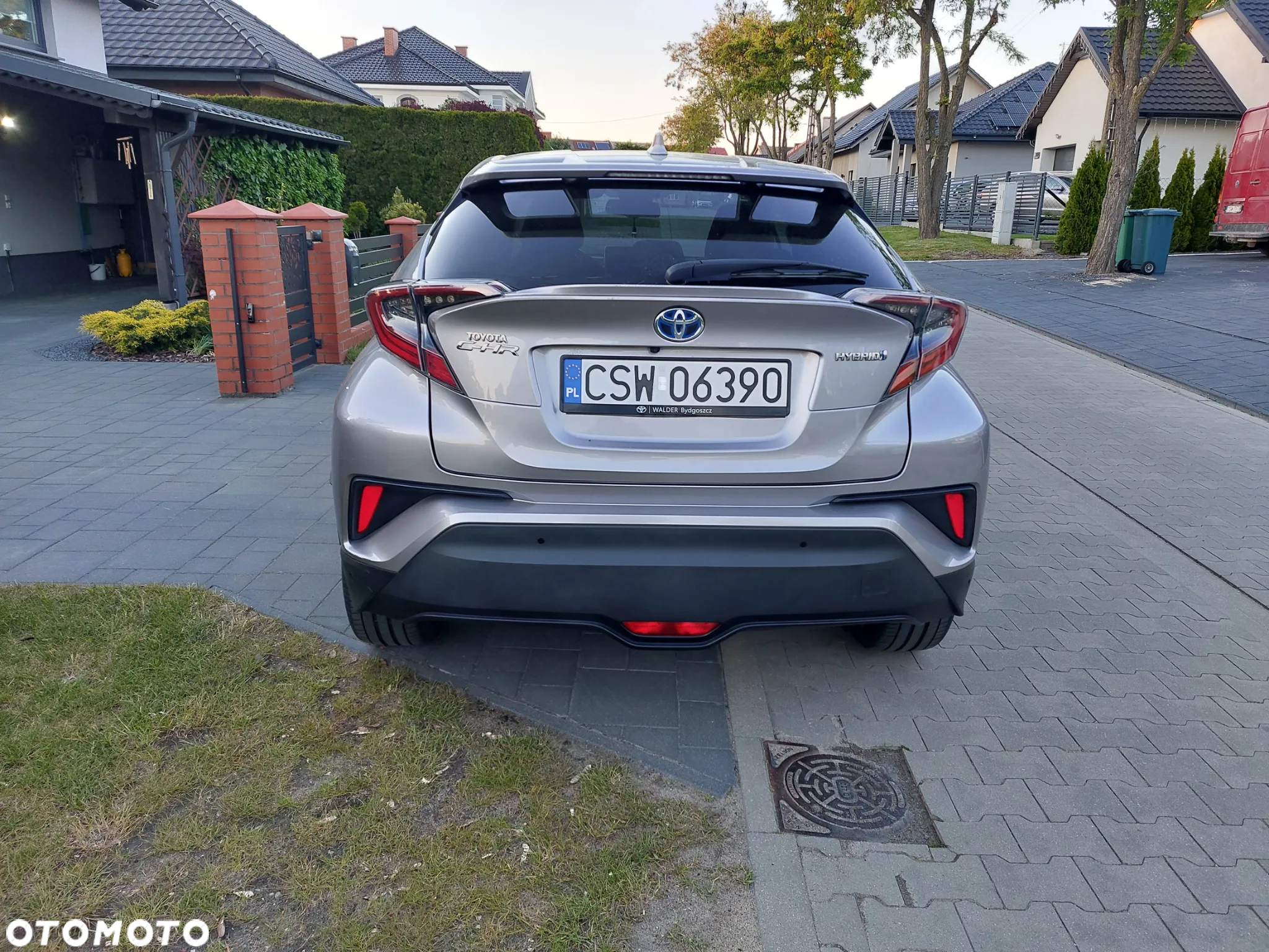 Toyota C-HR 1.8 Hybrid Prestige - 9