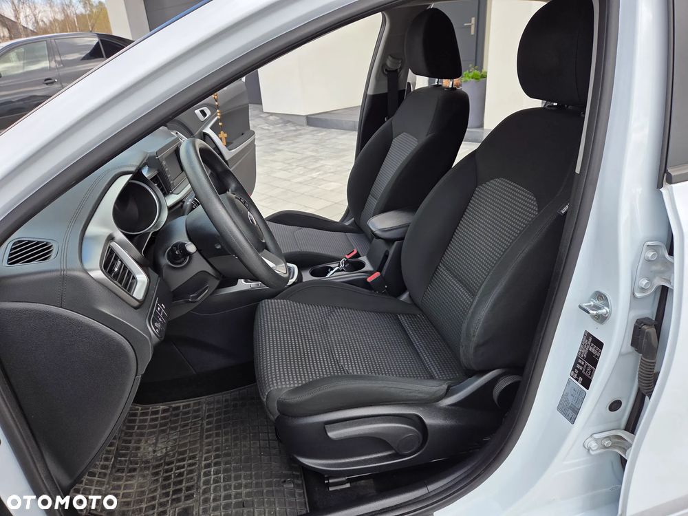 Kia Ceed 1.6 CRDi SCR M - 30