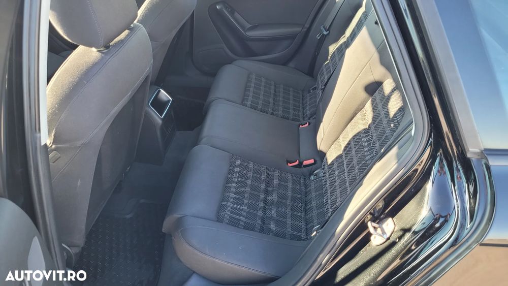 Audi A4 2.0 TDI DPF multitronic Ambition - 13