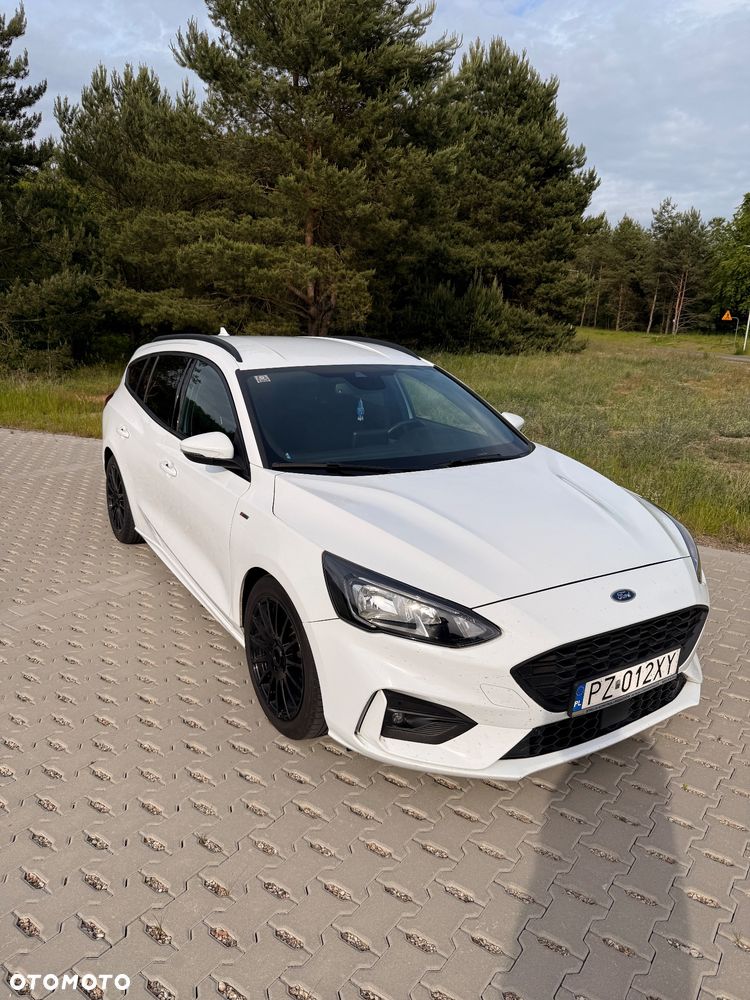 Ford Focus 1.5 EcoBlue STart-Stopp-System ST-LINE - 2