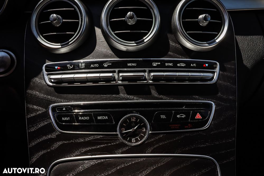 Mercedes-Benz C - 15