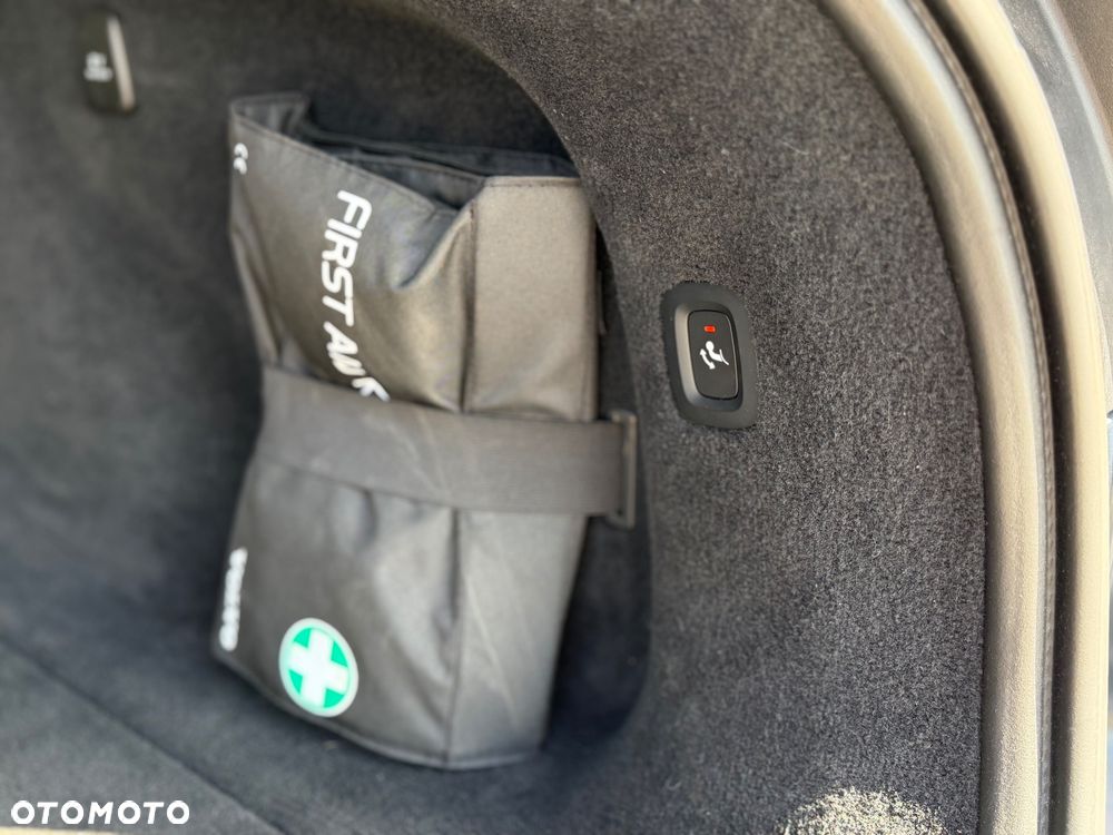 Volvo V90 D4 Geartronic Inscription - 25