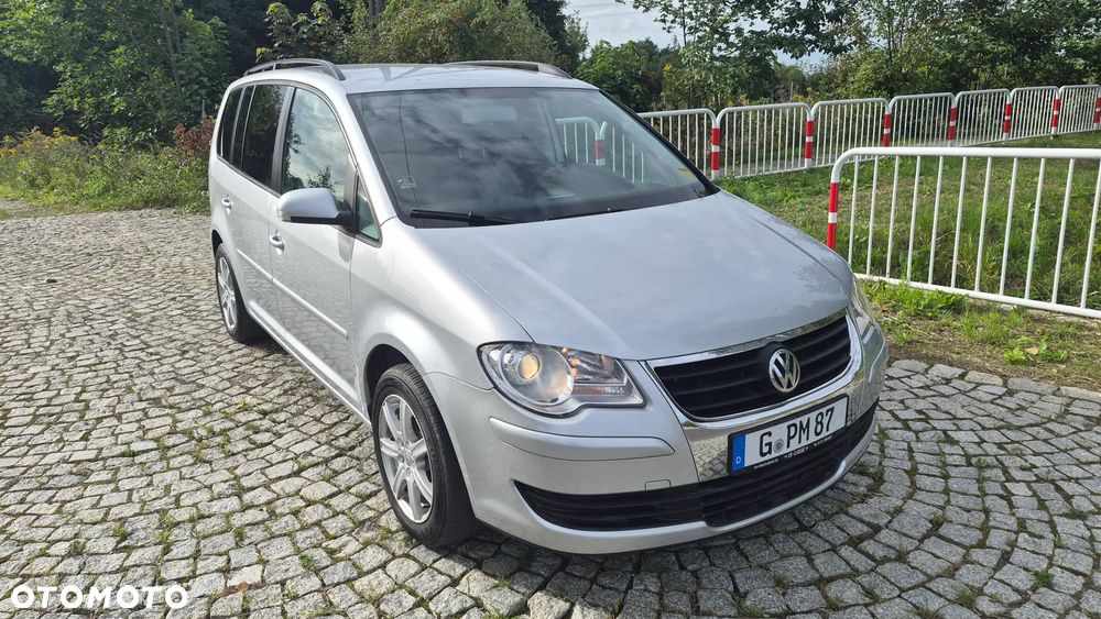 Volkswagen Touran 1.9 TDI Q-Line - 5
