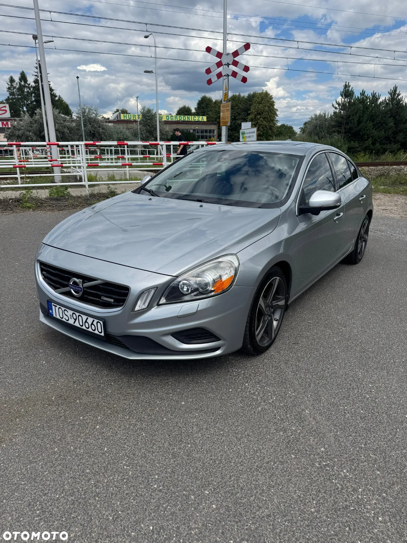 Volvo S60 T6 AWD R-Design - 2