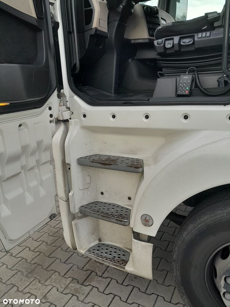 MAN TGX - 19
