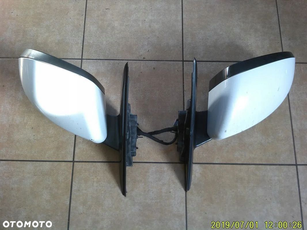 RANGE ROVER SPORT II LUSTERKO PRAWE 12 PIN LEWE 14 PIN EU KOD LAKIERU LRC86 - 2