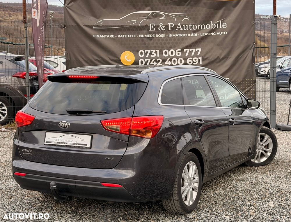 Kia Ceed 1.4 CRDi 90 SW Vision - 11